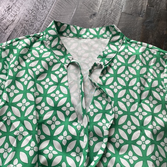 Women's Tunic Dress - Picture 2 of 6